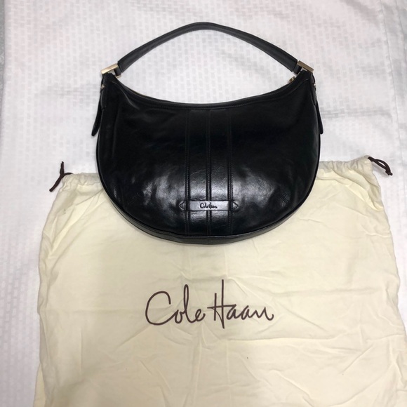 Beautiful Cole Haan Black Leather Shoulder Bag